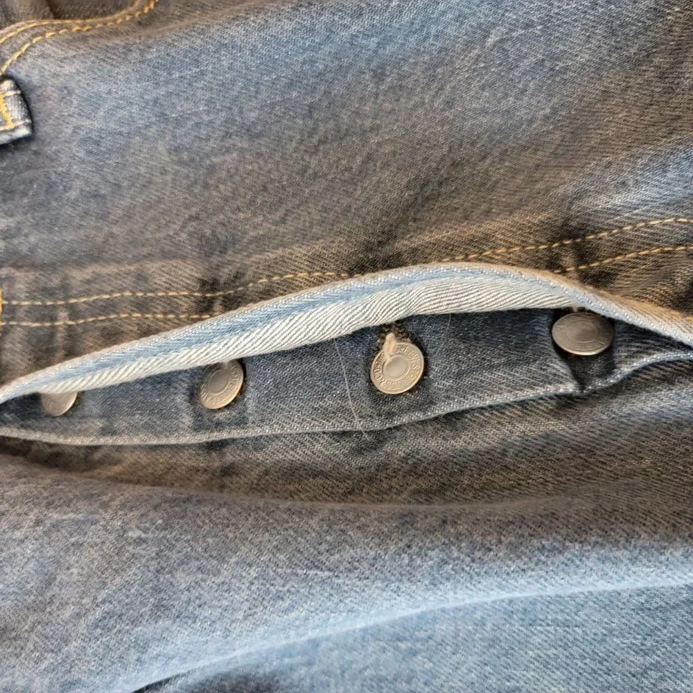 Levis 501 XX Mens Size 36 X 34 Blue Demin Medium Wash Button Fly Jean